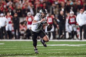 Wisconsin Badgers Vs. Oregon Ducks