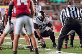 Wisconsin Badgers Vs. Oregon Ducks