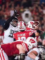 Wisconsin Badgers Vs. Oregon Ducks