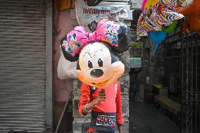 Daily Life In Kolkata, India