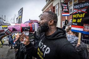 Kick Out Zwarte Piet Protest In Middelharnis