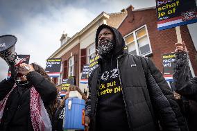 Kick Out Zwarte Piet Protest In Middelharnis