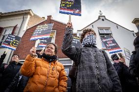 Kick Out Zwarte Piet Protest In Middelharnis