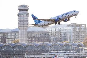 United Airlines Boeing 737 MAX 8