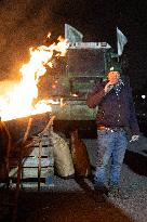 Farmers protest against EU-Mercosur agreement on the RN118 - Velizy-Villacoublay