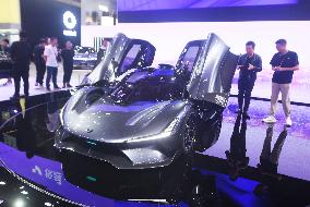 First AI-powered Supercar ROBO X at the Guangzhou Auto Show