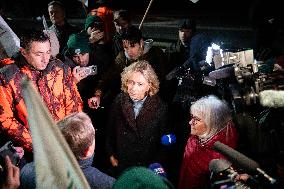 Valerie Pecresse Joins Farmers Blockade - Velizy