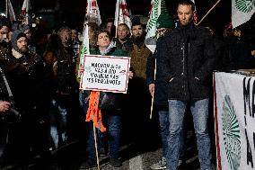 French Farmers Launch Protests Against Mercosur Agreement - Velizy