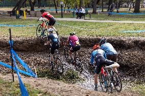 Sacramento Cyclocross Hosts Race 6 Of The Popular Cyclocross Race Series