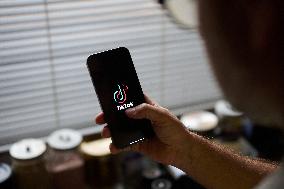 Canada Shuts Down TikTok Office Over National Security Risks