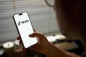 Canada Shuts Down TikTok Office Over National Security Risks