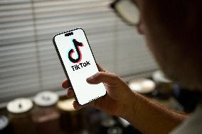 Canada Shuts Down TikTok Office Over National Security Risks