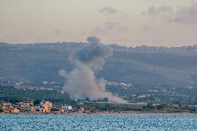 Israel Pounds Tyre - Lebanon