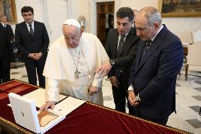 Pope Francis Receives PM Of Armenia - Vatican