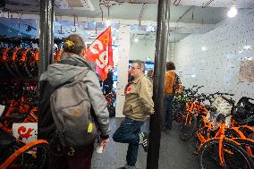 Occupation of Orange Fox Bikes