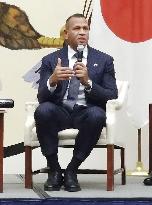 Ex-MLB superstar A-Rod in Tokyo