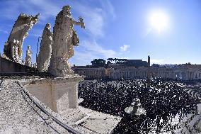 Pope Francis During Angelus Prayer - Vatican