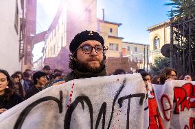 Students Protest In Pisa: Calls For Education Funding And End To School-to-Work Programs