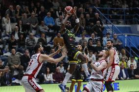 BASKET - Serie A - Vanoli Basket Cremona vs EA7 Emporio Armani Milano