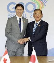 Japan-Canada summit in Rio de Janeiro