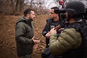 Zelensky Visits Frontlines - Ukraine