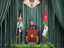 Royals At The Kings Speech from the Throne - Amman