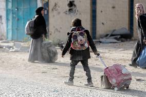 Displaced Palestinians Fleeing Beit Lahia - Northern Gaza