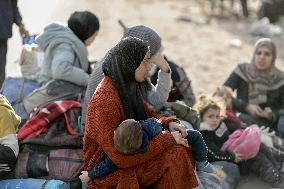 Displaced Palestinians Fleeing Beit Lahia - Northern Gaza