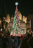 Christmas tree lighting at USJ