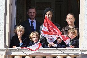 NO TABLOIDS - Monaco National Day Celebrations - Balcony