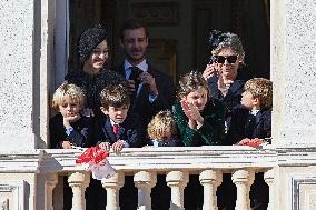 NO TABLOIDS - Monaco National Day Celebrations - Balcony