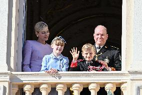 NO TABLOIDS - Monaco National Day Celebrations - Balcony