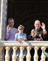 NO TABLOIDS - Monaco National Day Celebrations - Balcony