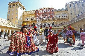 Tourists During Jaipur Foundation Day