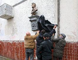 Memorial plaque to Vasyl Stus unveiled in Kyiv