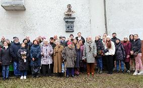 Memorial plaque to Vasyl Stus unveiled in Kyiv