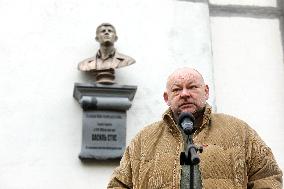 Memorial plaque to Vasyl Stus unveiled in Kyiv