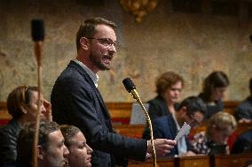 Questions to the government at the National Assembly in Paris FA