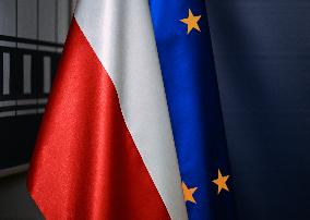 Poland’s Sikorski Summarizes EU Big Five-UK Meeting