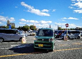 The Japanese Prefer Small Cars For Life