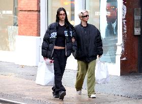 Iris Law And Amelia Hamlin Shopping - NYC