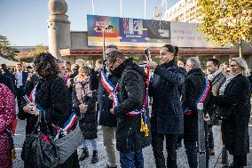 Demonstration At 106th Session of the Congress of Mayors - Paris