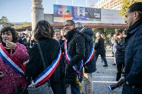 Demonstration At 106th Session of the Congress of Mayors - Paris