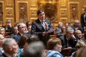 Session Of Discussion At French Senate - Paris