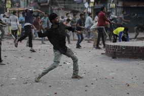 Student Clash In Dhaka