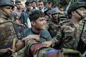 Student Clash In Dhaka