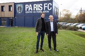 Paris FC Press Conference - Orly