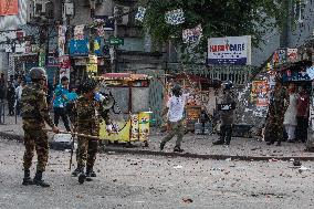 Clash Between Dhaka College And City College In Dhaka