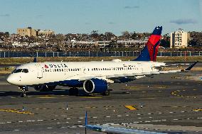 Delta Air Lines Airbus A220