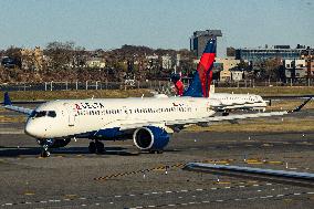 Delta Air Lines Airbus A220